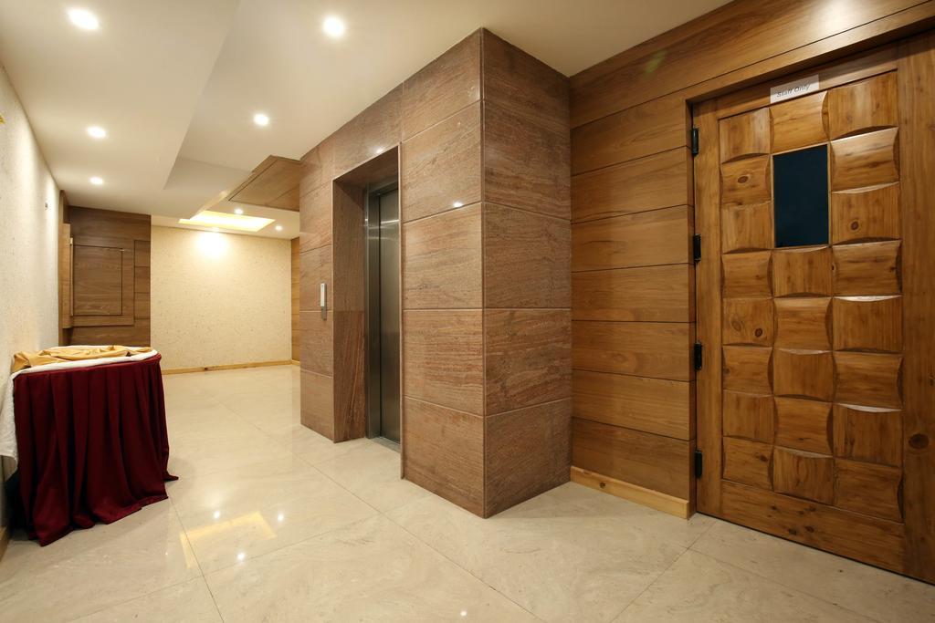 Mint Hotel Premia Chandigarh, Zirakpur Экстерьер фото